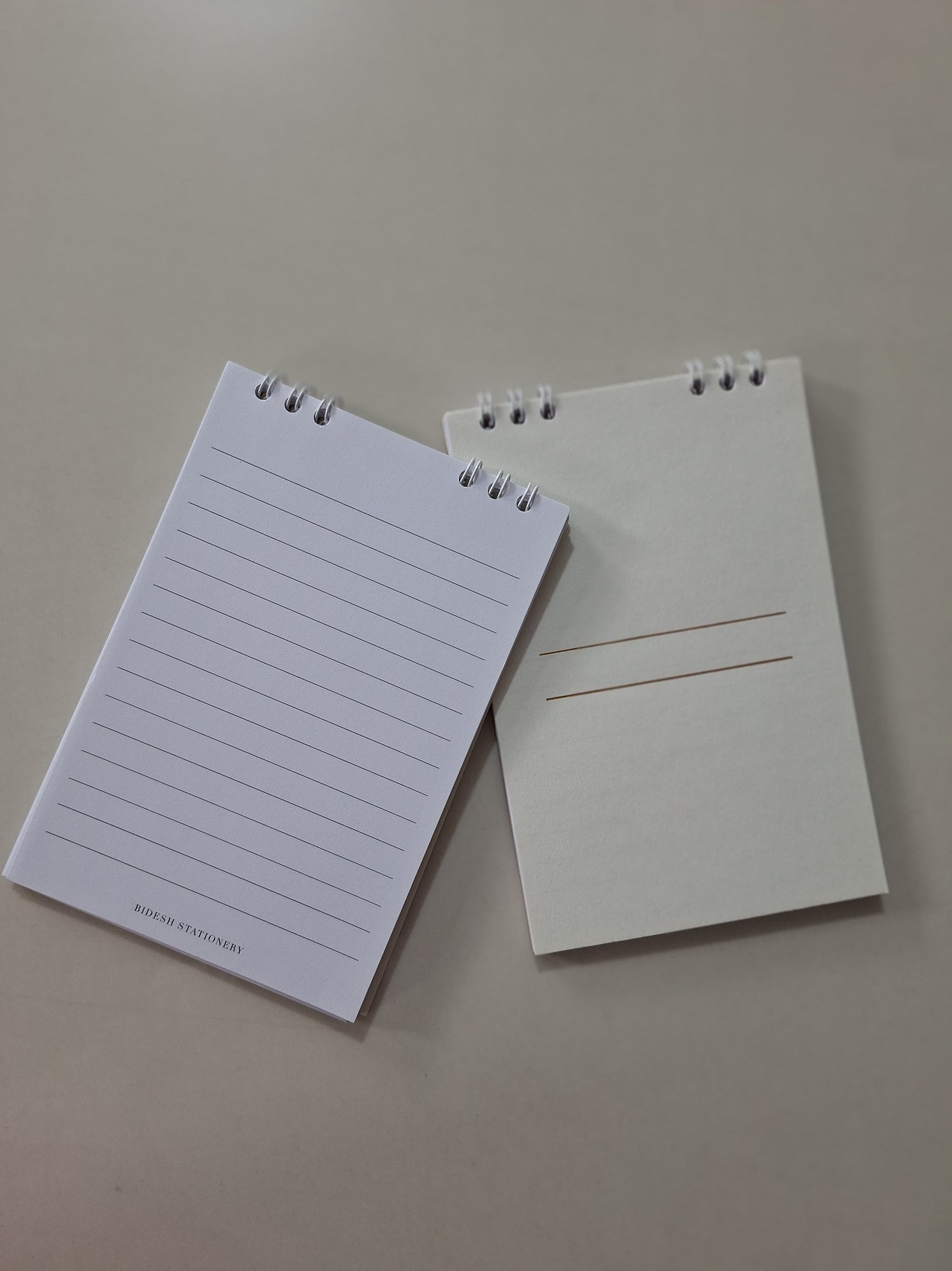 Note Spiral - Memo with Grid Lines